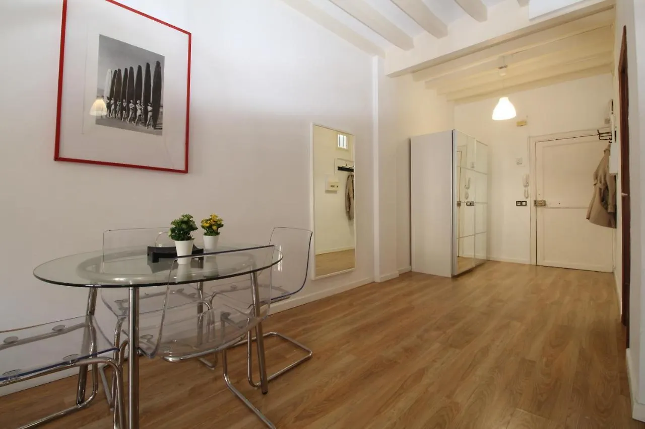 Comfortable Apartment With Character In The Old Town Пальма-де-Майорка 0*,  Испания