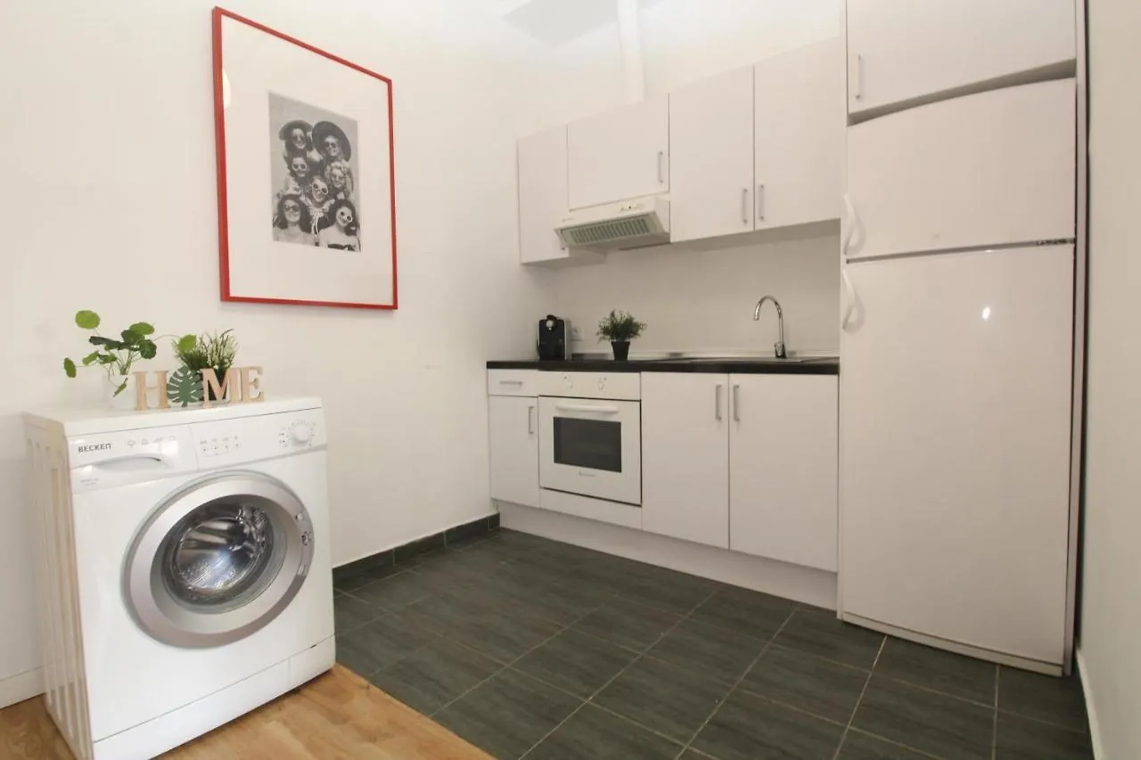 Comfortable Apartment With Character In The Old Town Palma di Maiorca